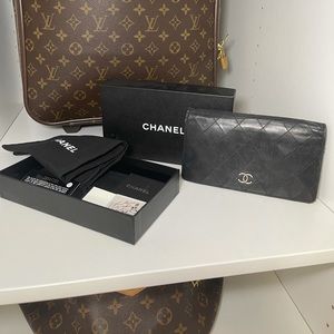 Authentic Chanel bifold wallet
